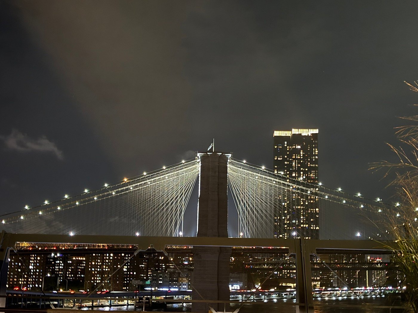 Statue of Liberty & NYC Landmarks 1.5-Hour Sightseeing Cruise