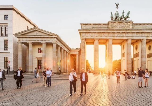 Berlin WelcomeCard: Unlimited Public Transport & Discounts