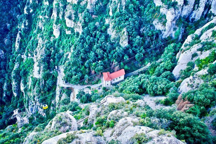 From Barcelona: Montserrat Day Trip & Scenic Mountain Hike