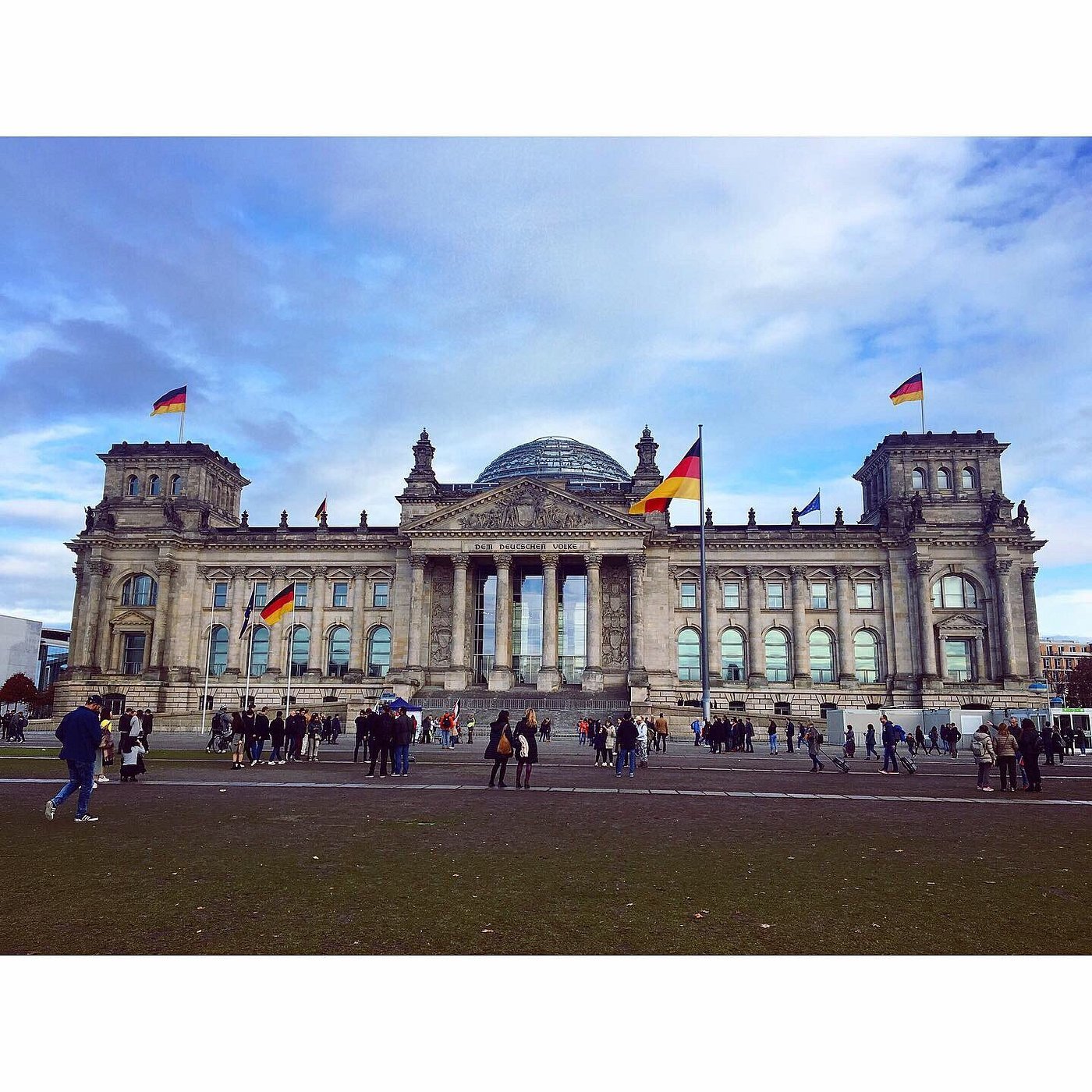 2.5-Hour Guided Tour of the Reichstag Building & Government District