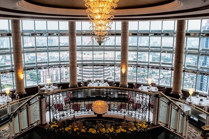 Petronas Twin Towers Dining Experience